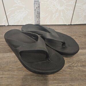 OOFOS Ooriginals Sandals Mens 11 Womens 13 Black